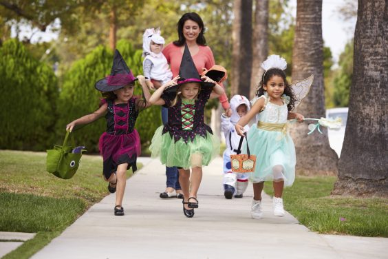 Trick-o-treating for halloween